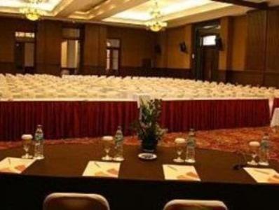 Hotel Semarak International Medan Exterior foto